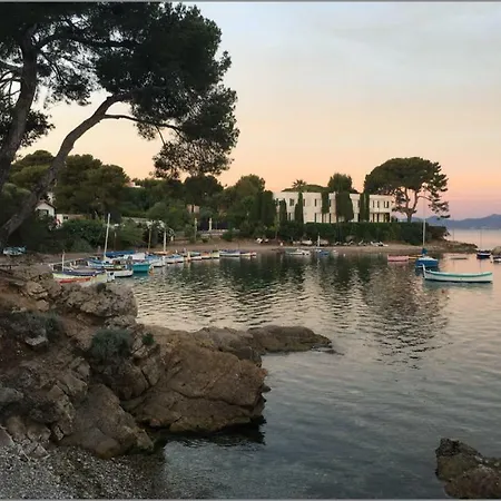 Studette De Charme Διαμέρισμα